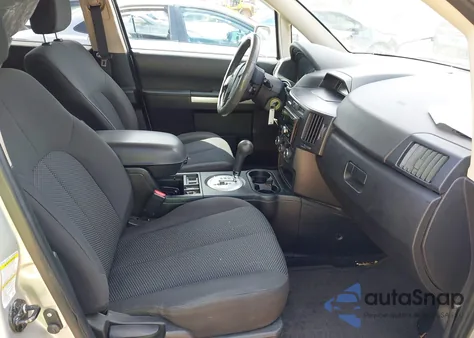 2010 Mitsubishi Endeavor z USA, uszkodzony, nr VIN 4A4JN2AS5AE012613